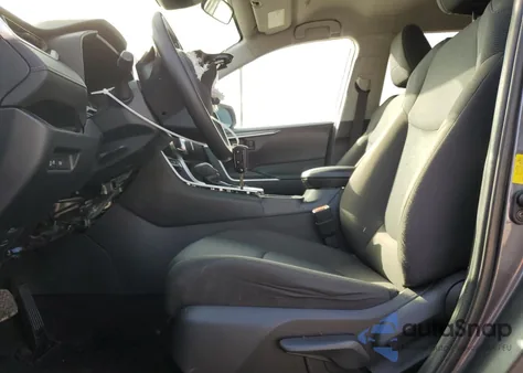 2023 Toyota Rav4 Le z USA, uszkodzony, nr VIN 2T3G1RFVXPW351846